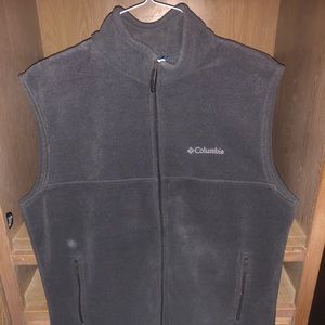 Columbia vest